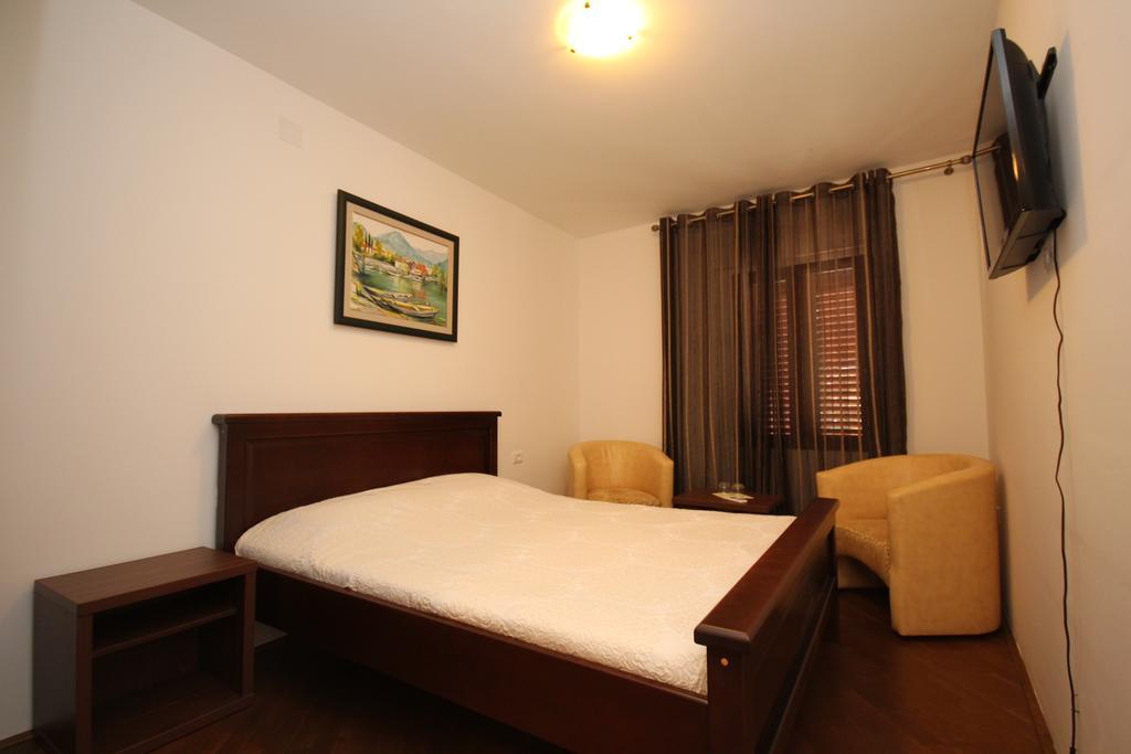 Apartment Biba Virpazar Kamer foto