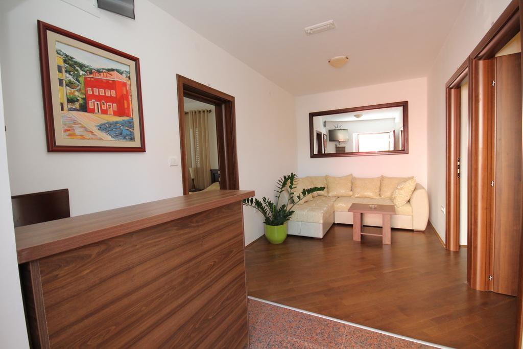 Apartment Biba Virpazar Buitenkant foto