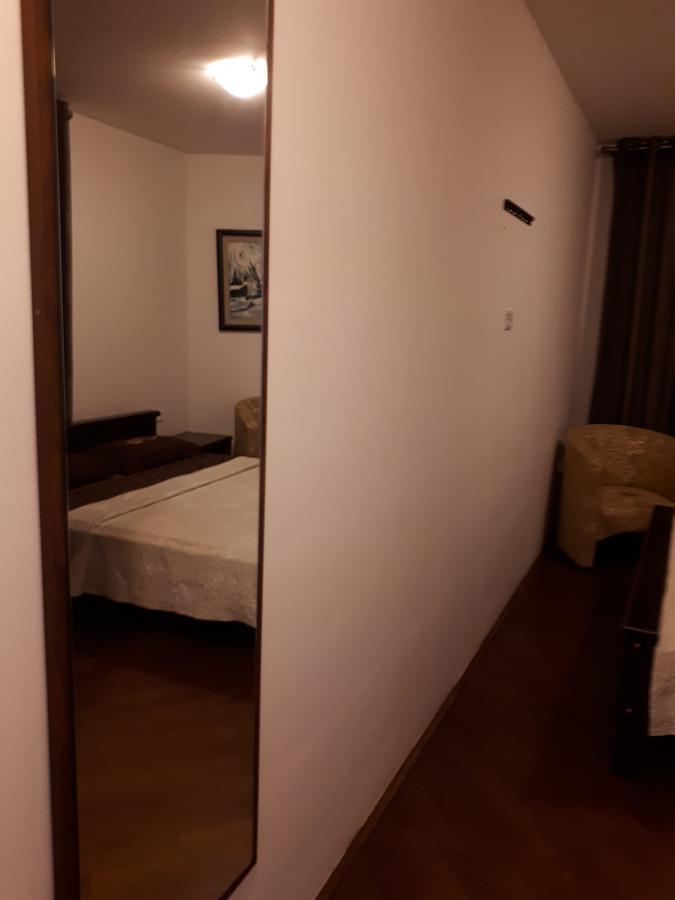 Apartment Biba Virpazar Buitenkant foto